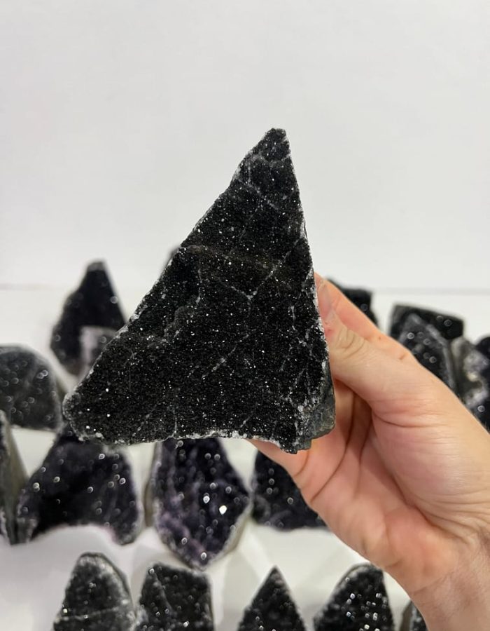 Black Amethyst Cutbases (price per kg)