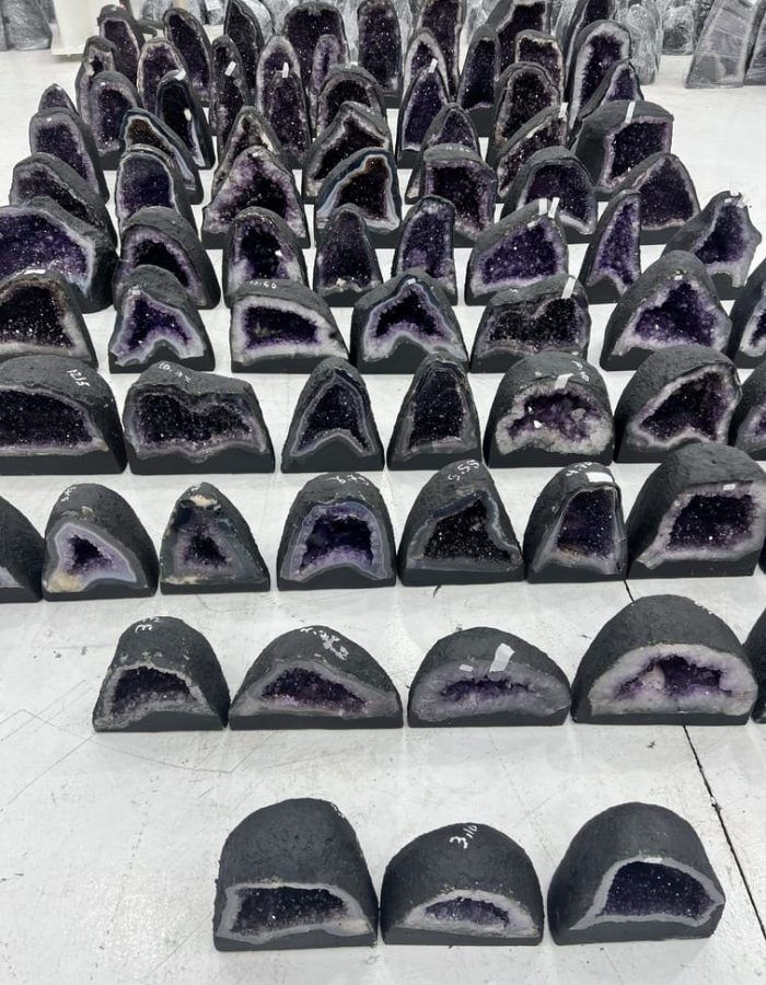 Amethyst Geode Cathedrals – Quality A (price per kg)
