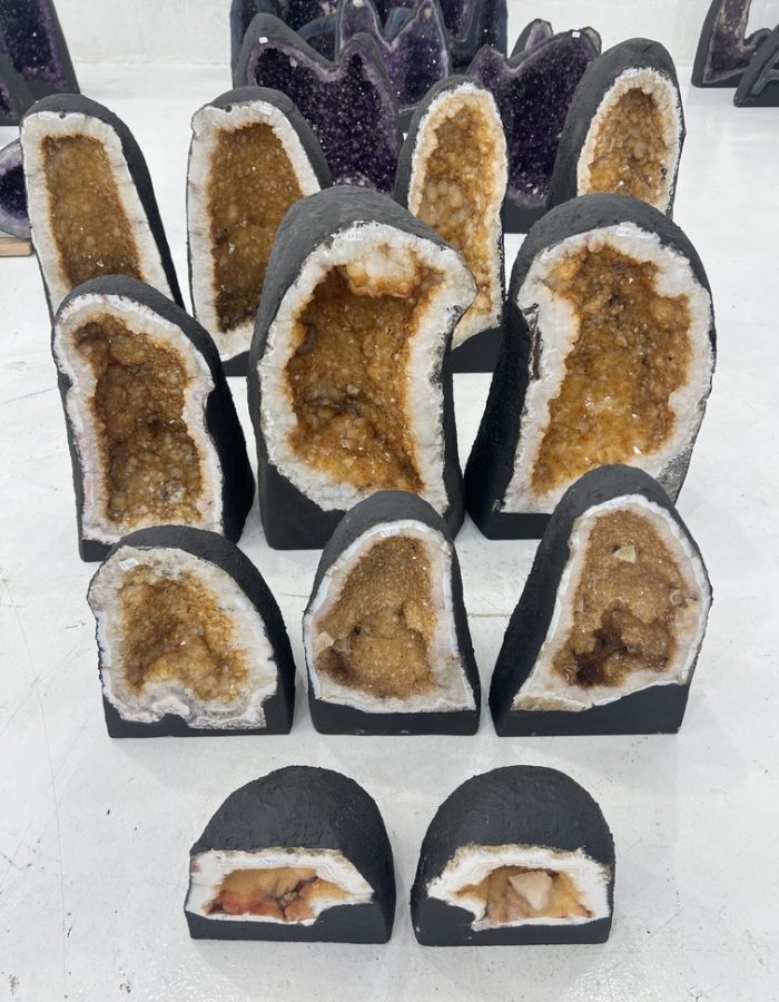 Citrine Geode Cathedrals – Quality B (price per kg)